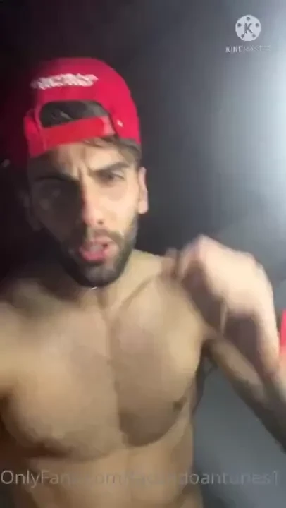 Shh no digas nada putito y hace lo que yo te diga s cate el b xer y 