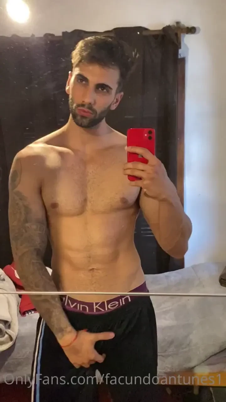 Extra abas ver mi pija verdad putito mi gran verga est como loca por 