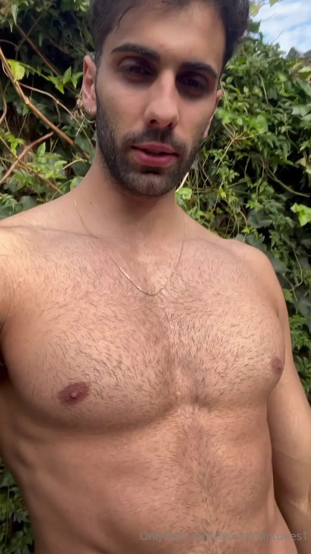 Te gusta este nuevo calzoncillo que estoy usando lo llevo puesto hace 