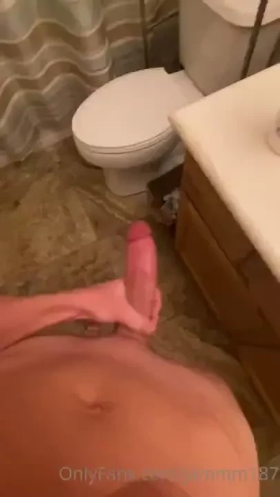 Looking for a cowboy to ride me 