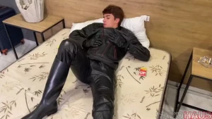 3some leather twinks orgy