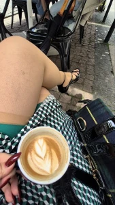 Oh i ve already forgotten how uncomfortable it is to wear hold-ups