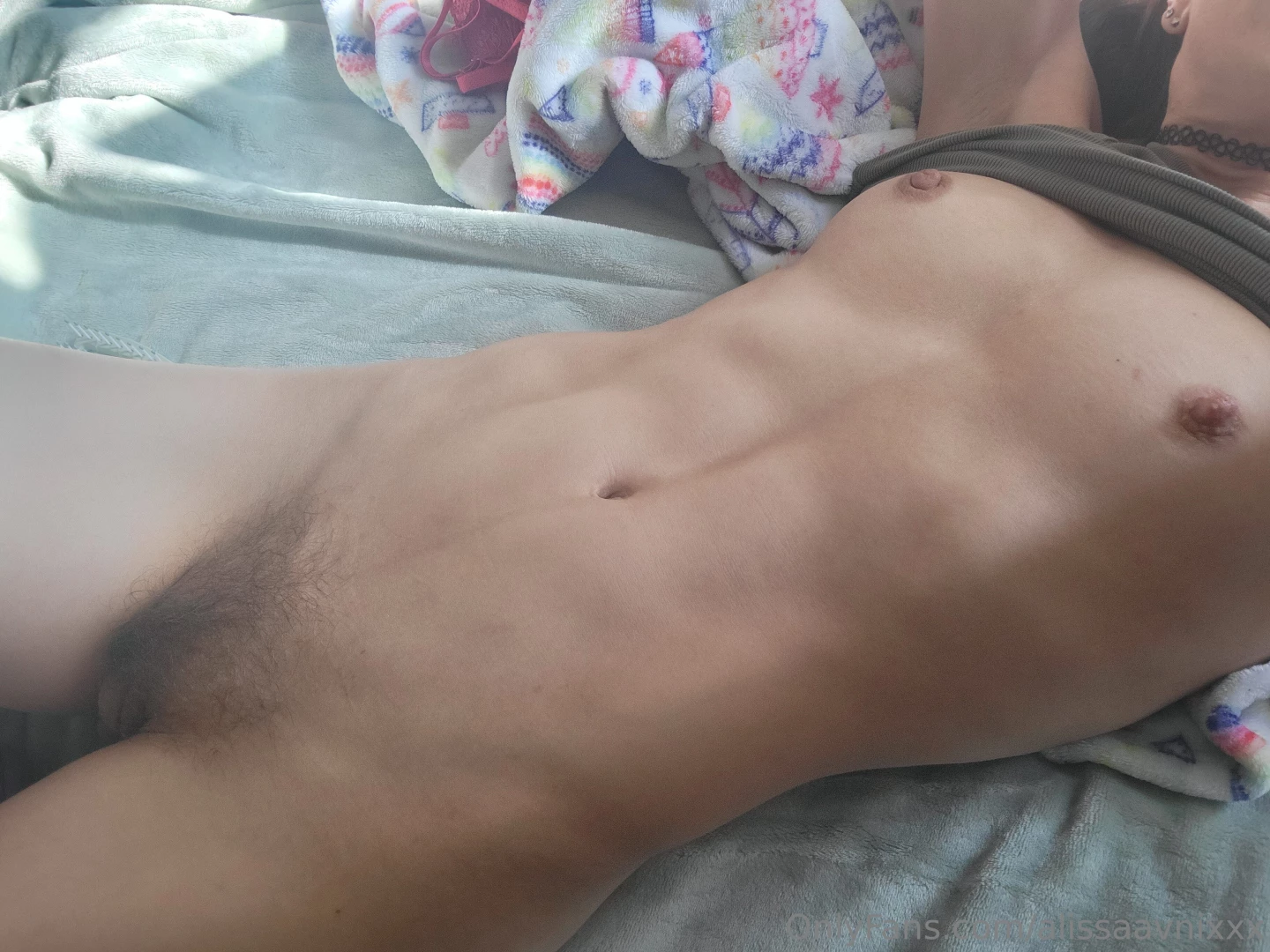 Good morning swipe for more i also just filmed a new pussy play video part 1 