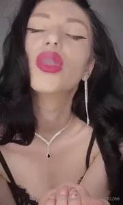 I m a vibe an energy a misyery a goddess whose soul signs with the