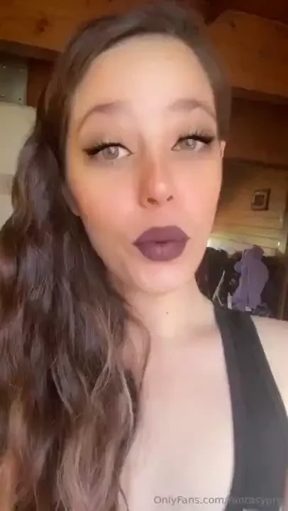 Hot milf alert layceexox 30 aussie pocket rocket mylf queef queen 