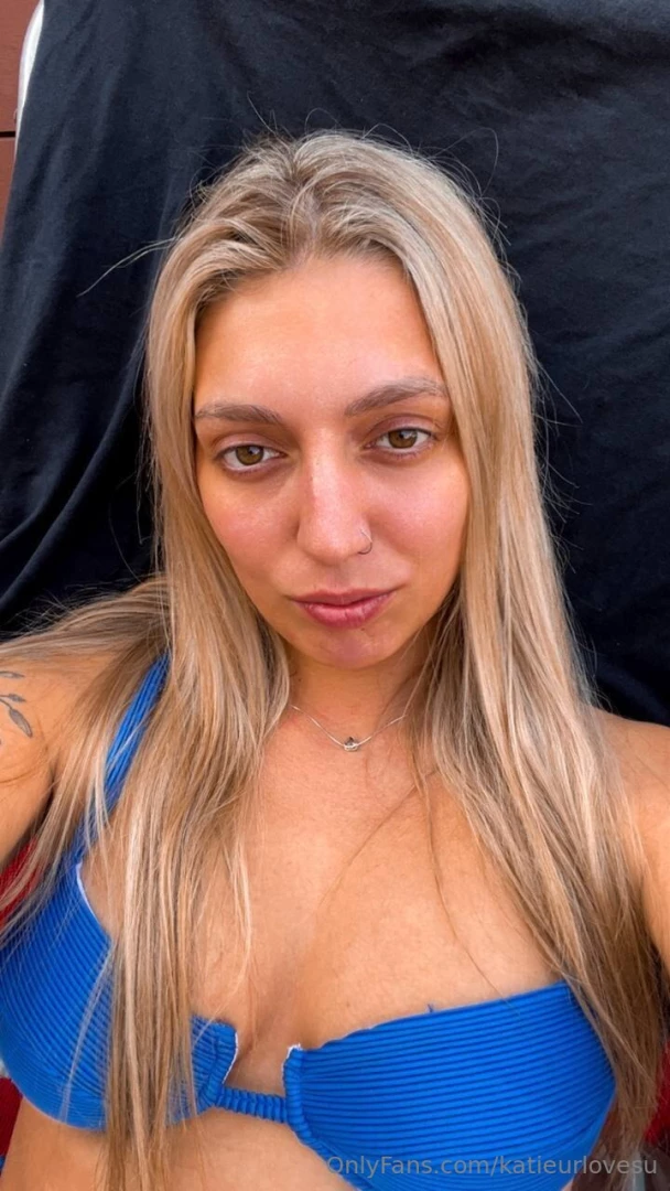 I think i want to buy new lingerie but i don t really know what color part 1 