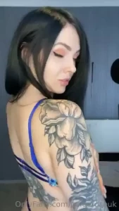 Cum with me tip 20 for 20 nudes tip 30 for 30 nudes tip 50 for 50