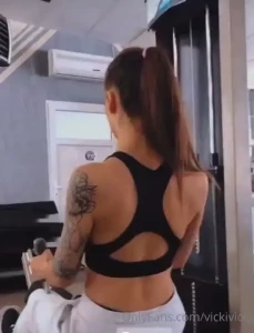 Vickivicki