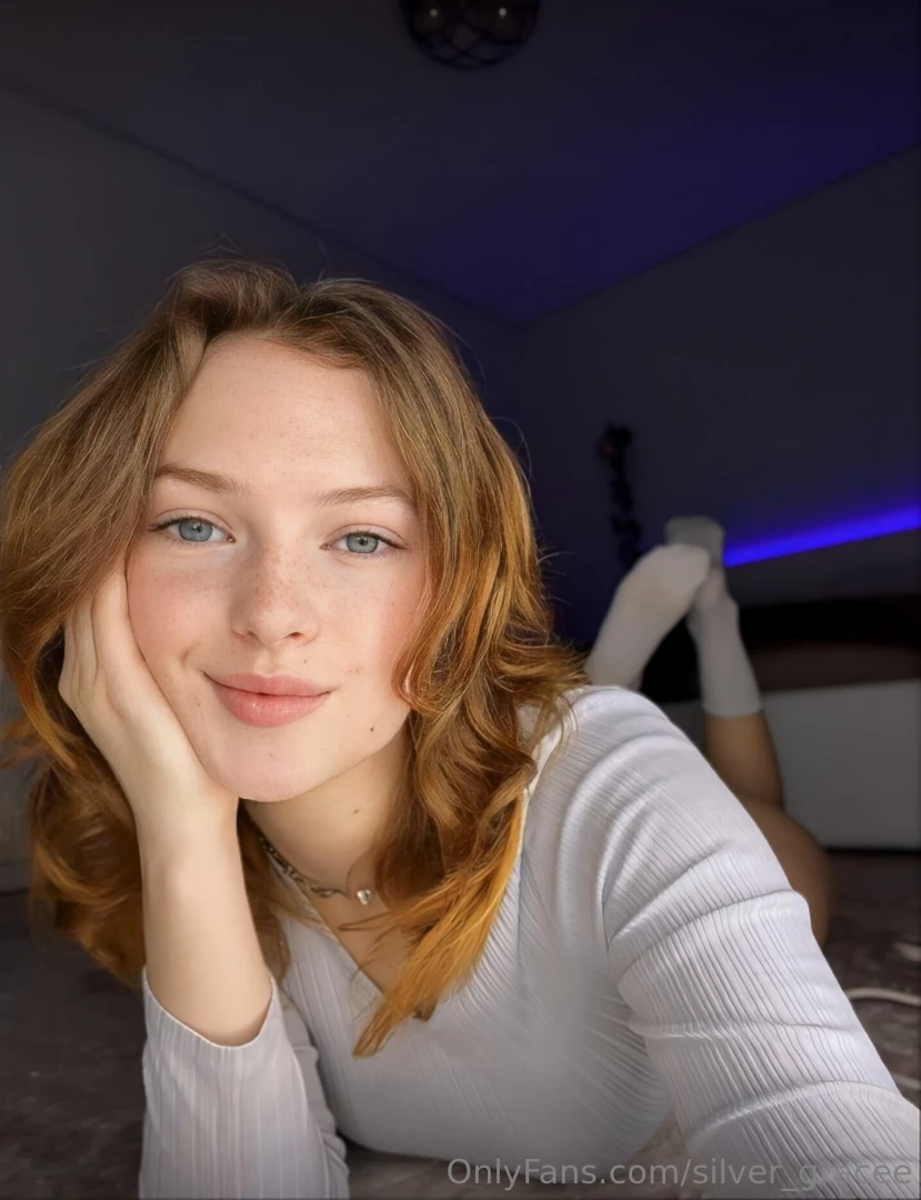 She is waiting for you dakotapointg this bitch dakotapointg loves part 40 