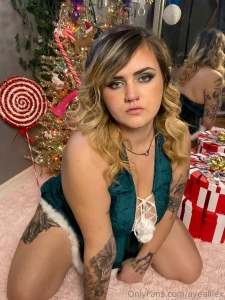 Elf pics includes- pussy spread bent over doggie