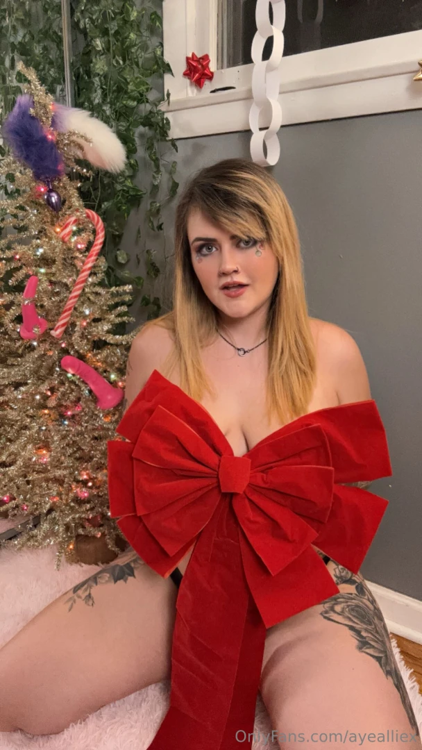 Just a little present sitting under a little tree do you want to part 4 