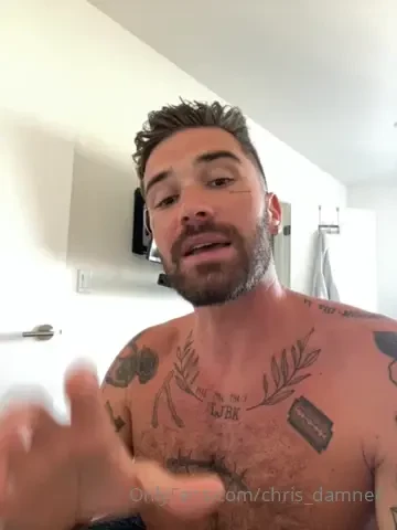 Alright yall who bought my flip fuck scene with surf and turf make 