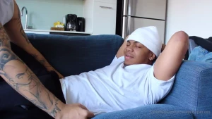 Zoro tickled feet-uring zorohub listen to that laugh zoro told me that