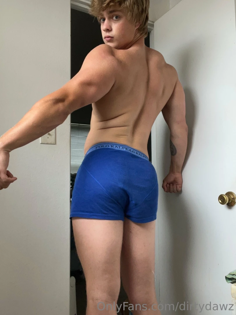 Happy monday hoessss let s get wild 