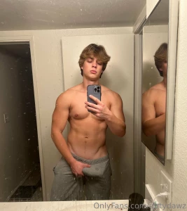 How are my beautiful fans doing tonight