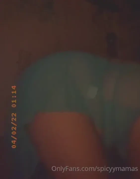 Wish i was suckin on your hard cock instead so i could taste your cum 