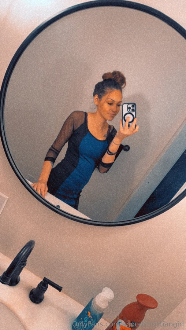 Merry christmas to all and to all a goodnight part 1 