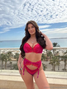 This outfit made me touch myself