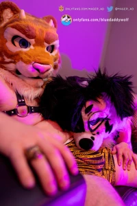His smells is so delicious ft mager_ad part 1