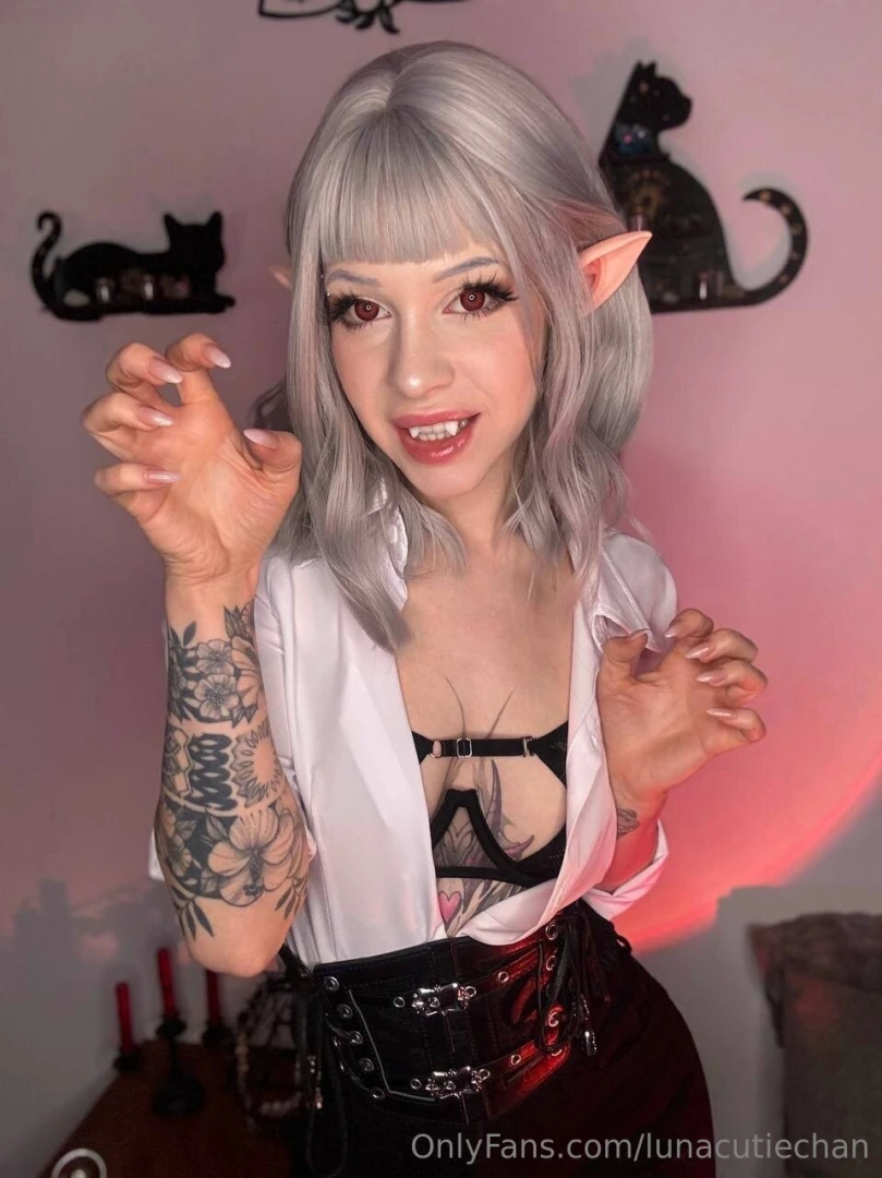 Today i m your cute elf with a magical mood a little smile a little part 2 