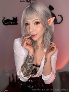 Today i m your cute elf with a magical mood a little smile a little