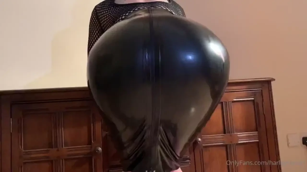 Who wants to see me in latex more often 