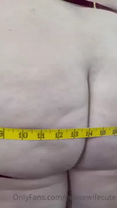 My ass is smaller than i thought it would be lol 