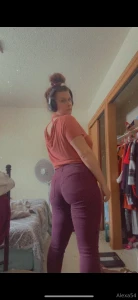 Do these pants make my butt look good good