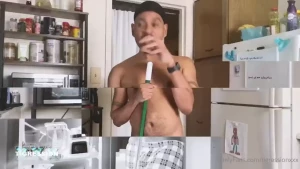 Now for a lil eccentric personality while i clean this kitchen happy