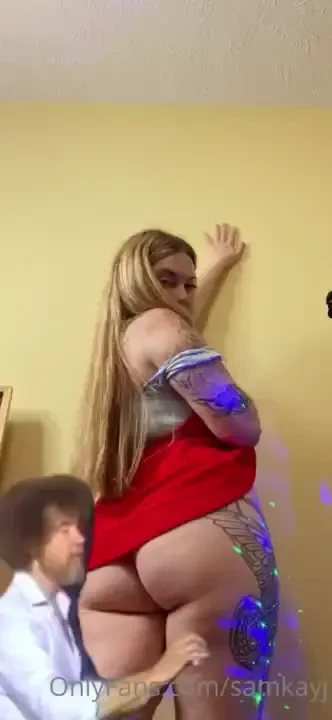 Painting live tomorrow 10 pm eastern time come hang out and enjoy some 