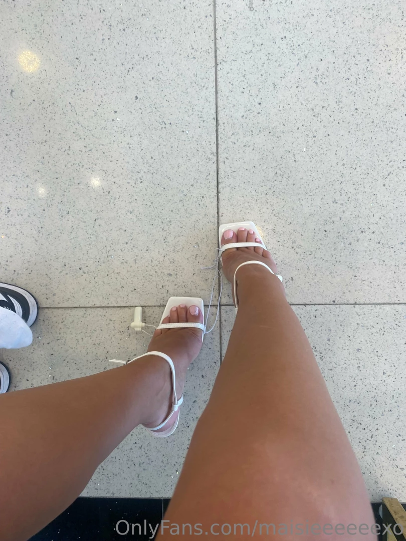 Where s my foot fetish kings i love a man with a fetish 