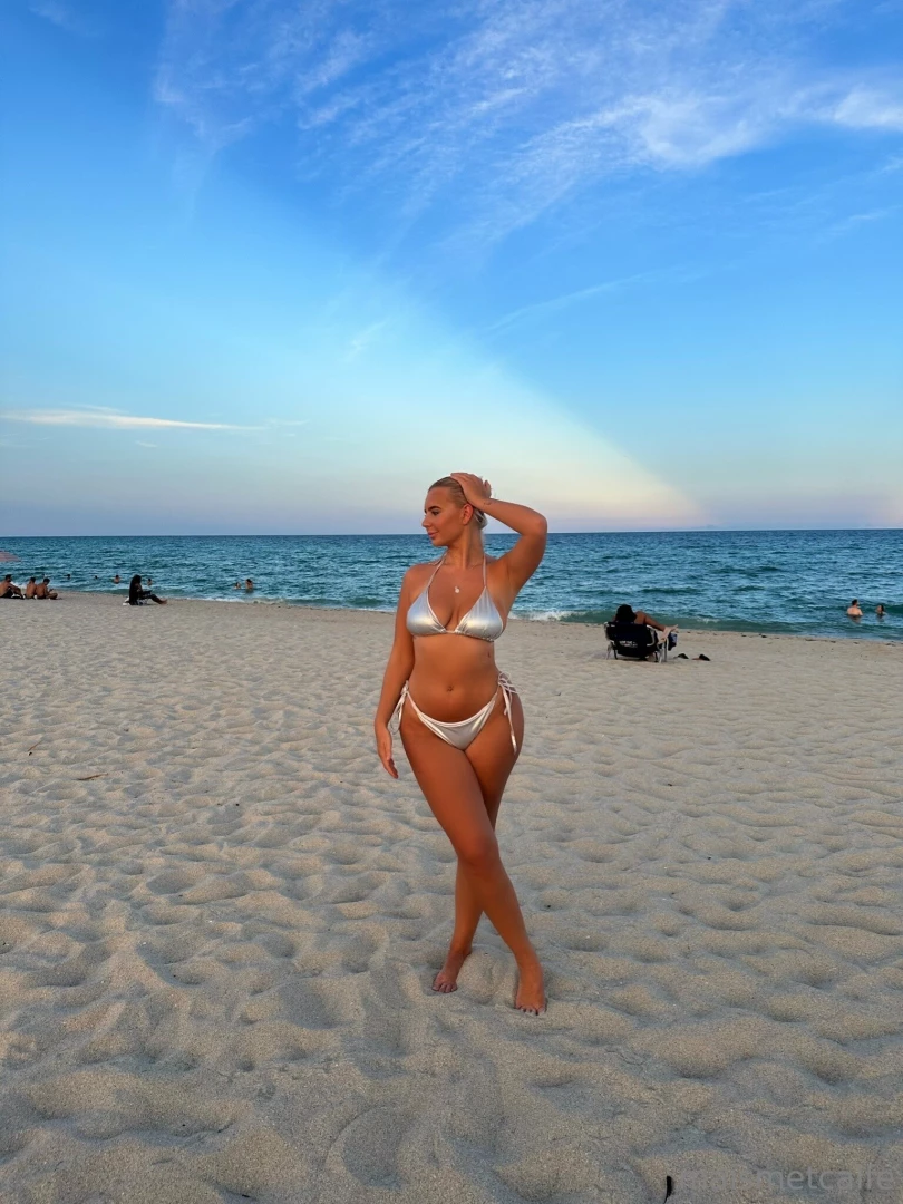 Hey babe go and like all of my posts for a free surprise part 2 