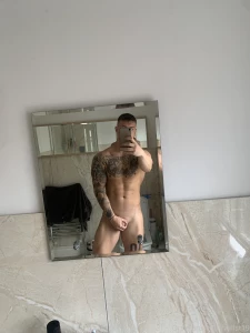 Off to london for some days anyone wanna fund my shopping