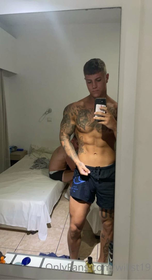 Who wants to see us both 