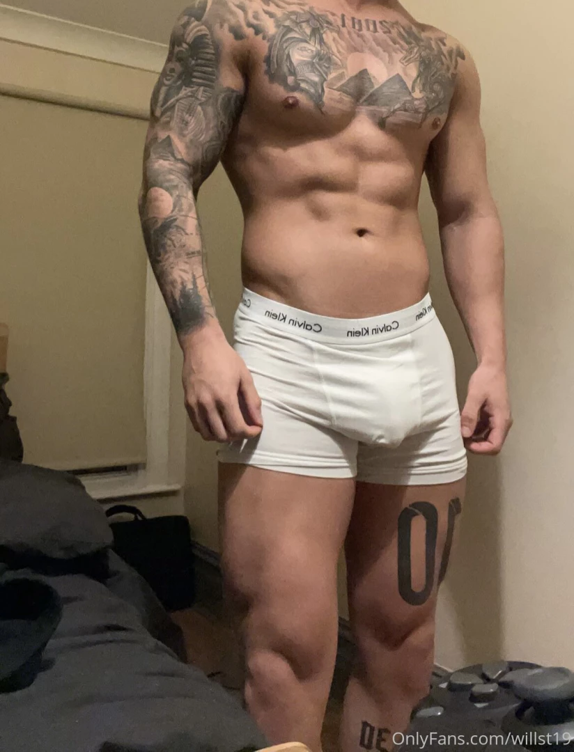 My muscles aren t the biggest thing in this picture 