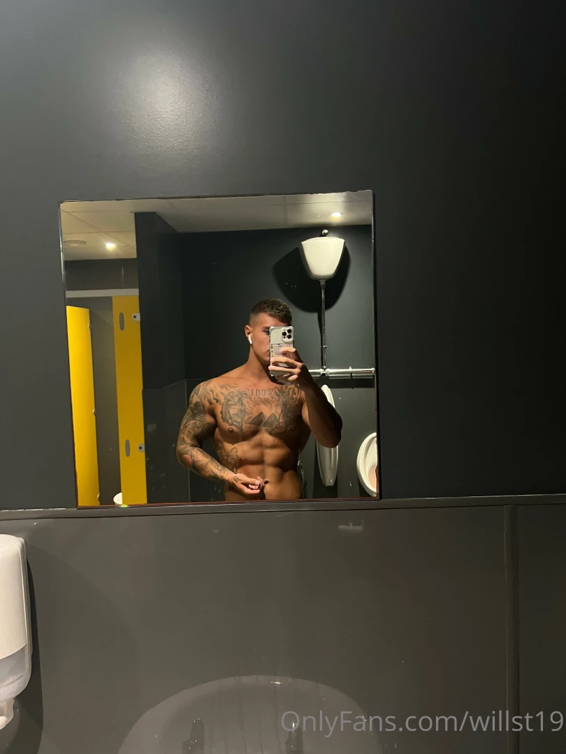 Someone come massage me 