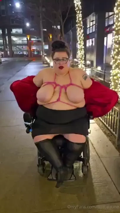 I shot a bunch of amazing pblic tit s out content today and i will be 