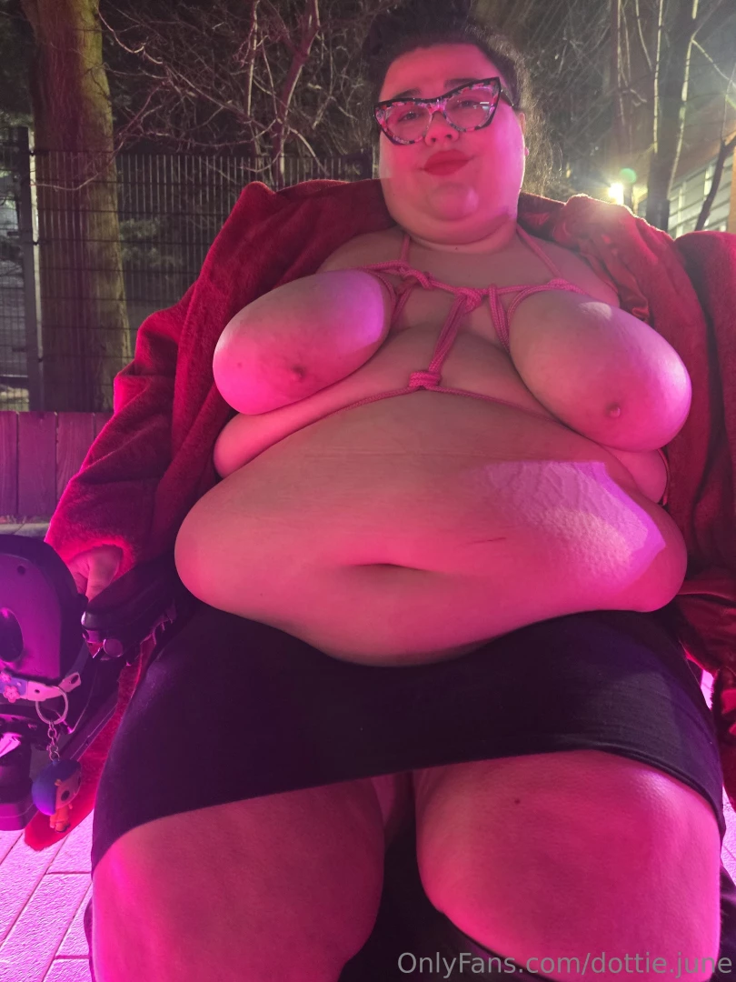 Big girl in the city part 1 