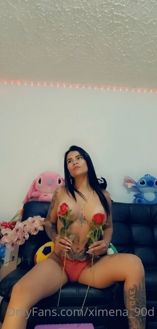 Exotica foto con rosas 