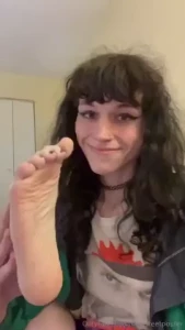 Here s some lil snippets of my feet lmk what u think and hmu for part 3