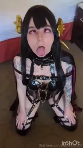 Alexealtgirl pour plus de contenu cochon