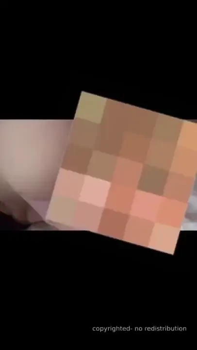 Omg how did that get in there watch me twerk n bounce my tight peachy 