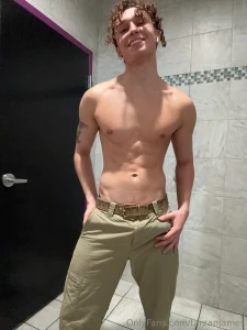 Can t shake this horny mood who s gonna take care of it part 1