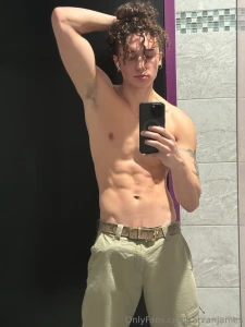 Trouble s calling i m feeling it today