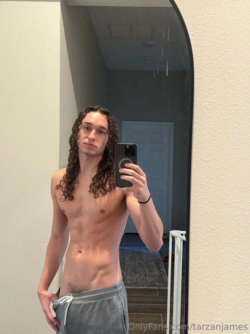 You think this is a 6 or 8 pack take a closer look 