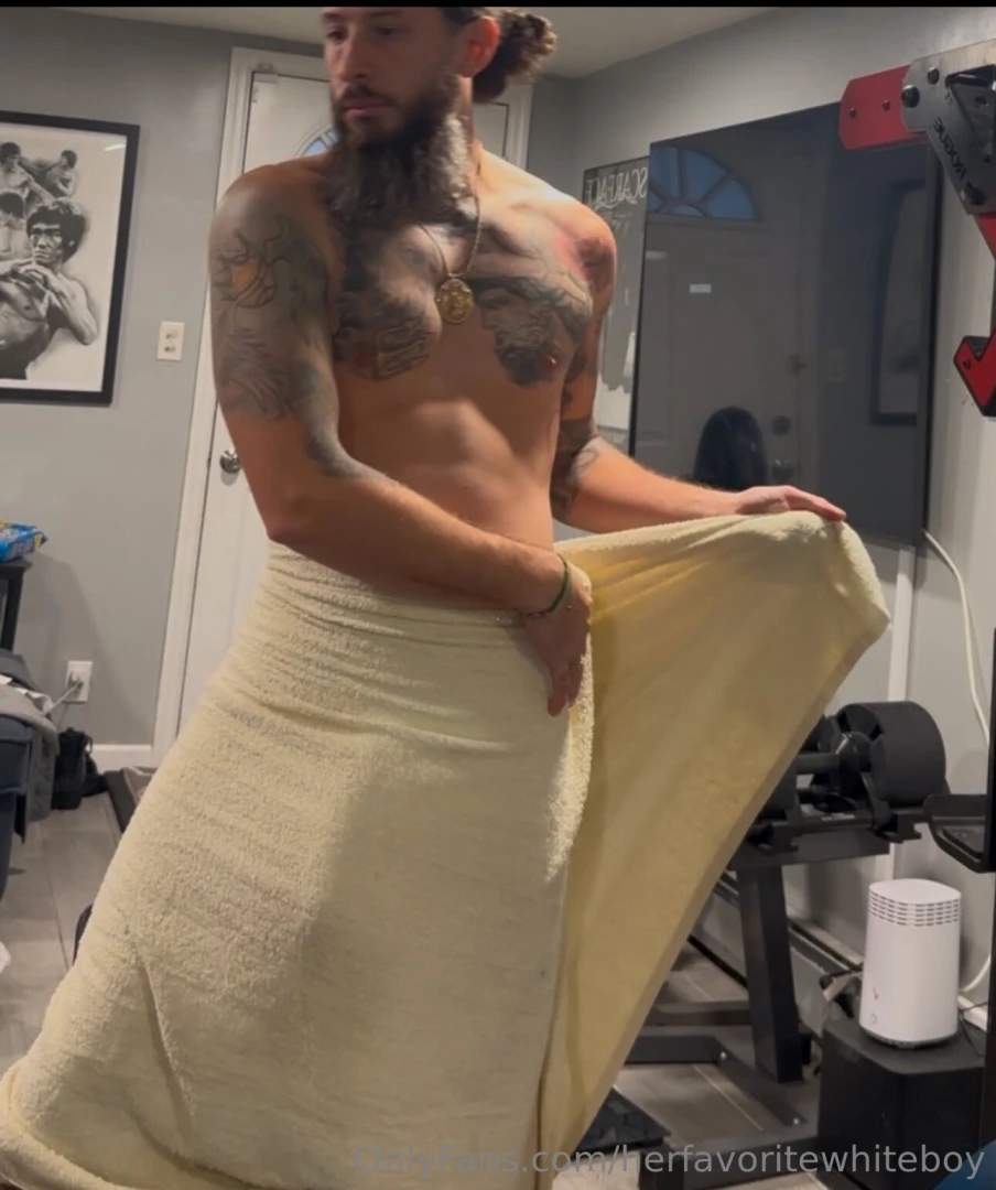 Tip if you want to see the towel come off 