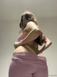 Hey loser time to worship your goddess