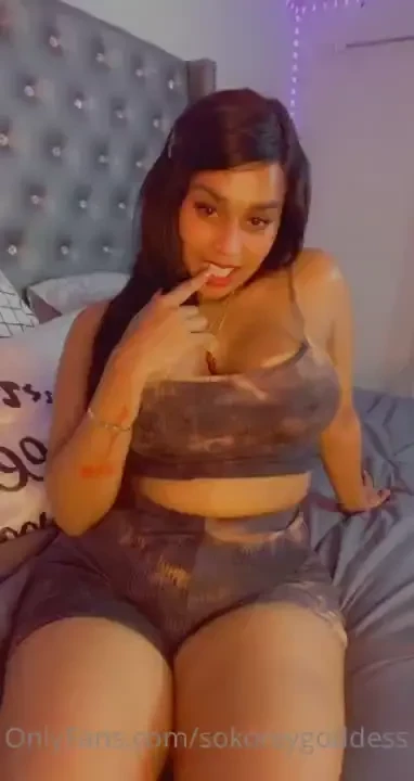 Who wants to play with my kitty today 