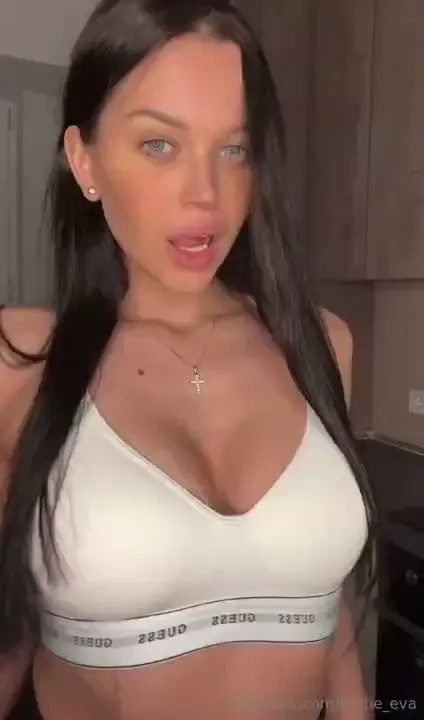 You like watching my ass shake 