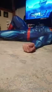 Invisible women vs superman